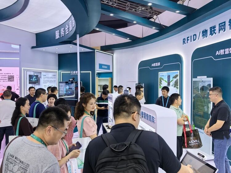 展会直击｜热博rb88闪耀2024年中国图书展览会！